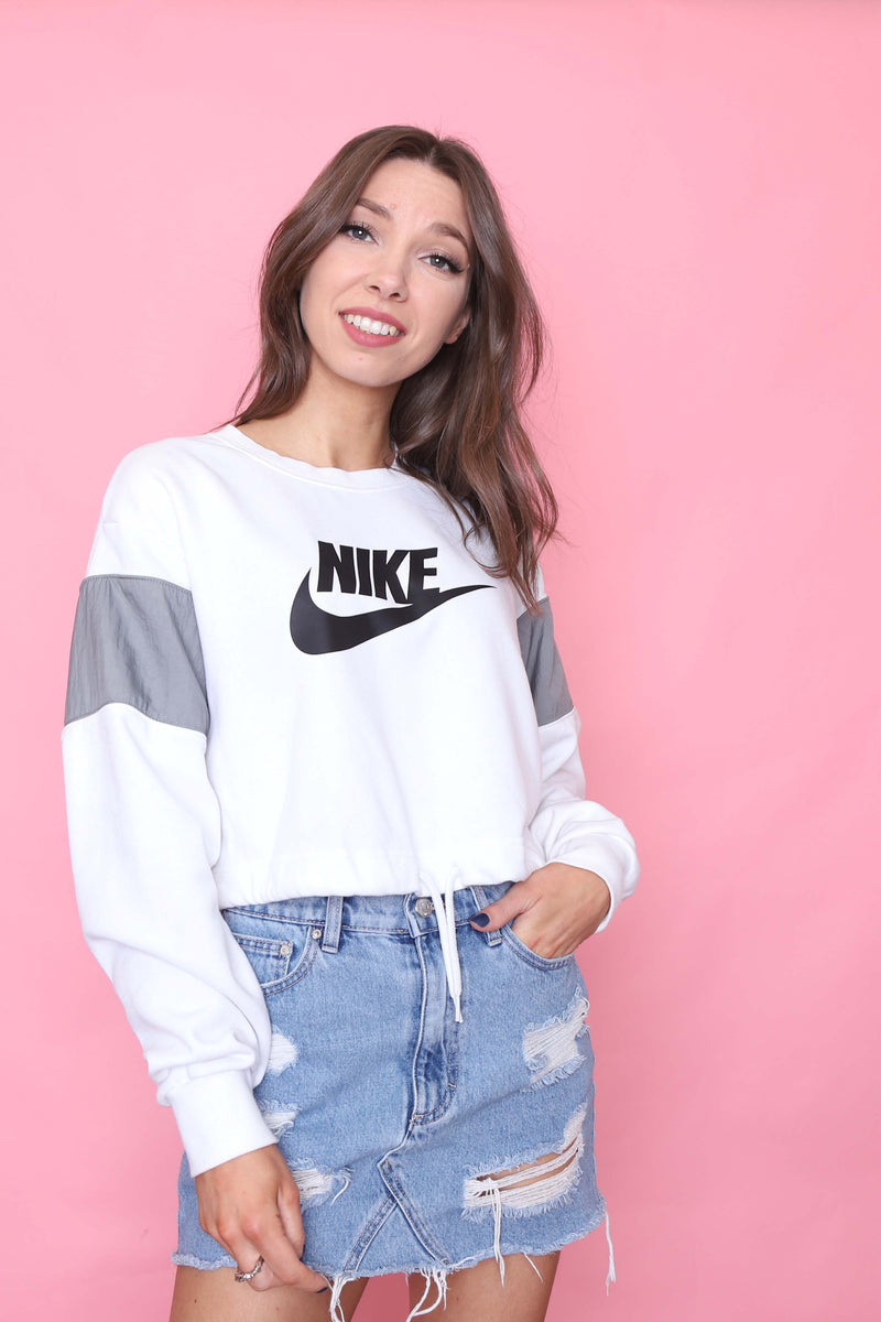 Nike Cropped Sweatshirt Y2K